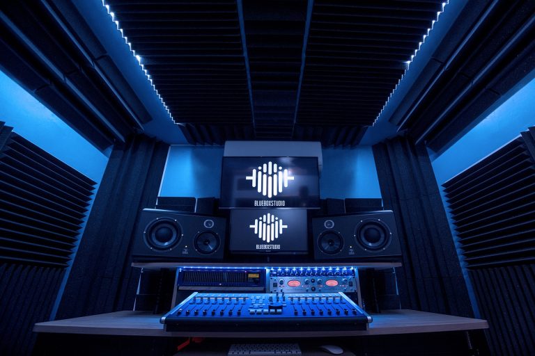 trattamento-acustico-cosntrol-room-blue-box-02 trattamento acustico studio di registrazione blue box