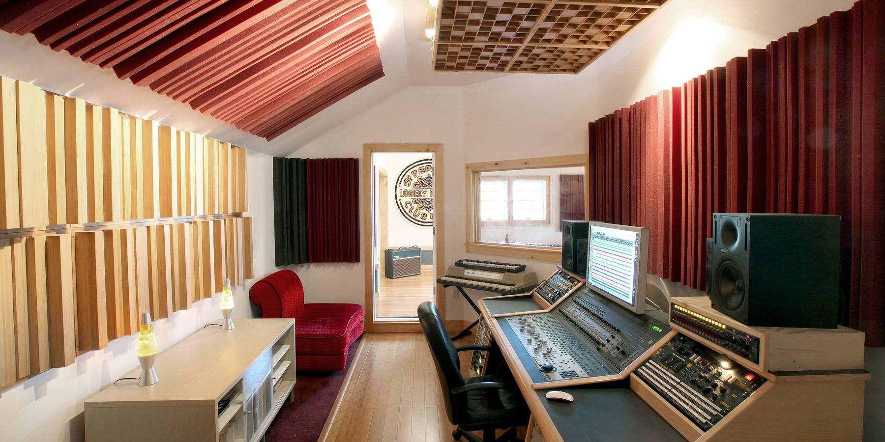 Trattamento acustico Auralex Fonoassorbenti Studiofoam Bass Traps110 Studiofoam Metro 5 cm , Studiofoam Metro 10 cm , Bass Traps LENRD, Consolle Buso Audio, Auralex Wave Prism