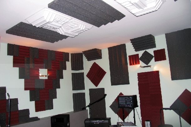 trattamneto-acustico-sala-prove-auralex-italia-roominator-studifoam3 sala prove borja quero