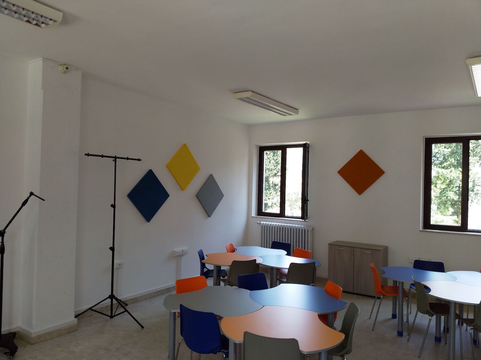 pannelli fonoassorbenti aula scolastica autex