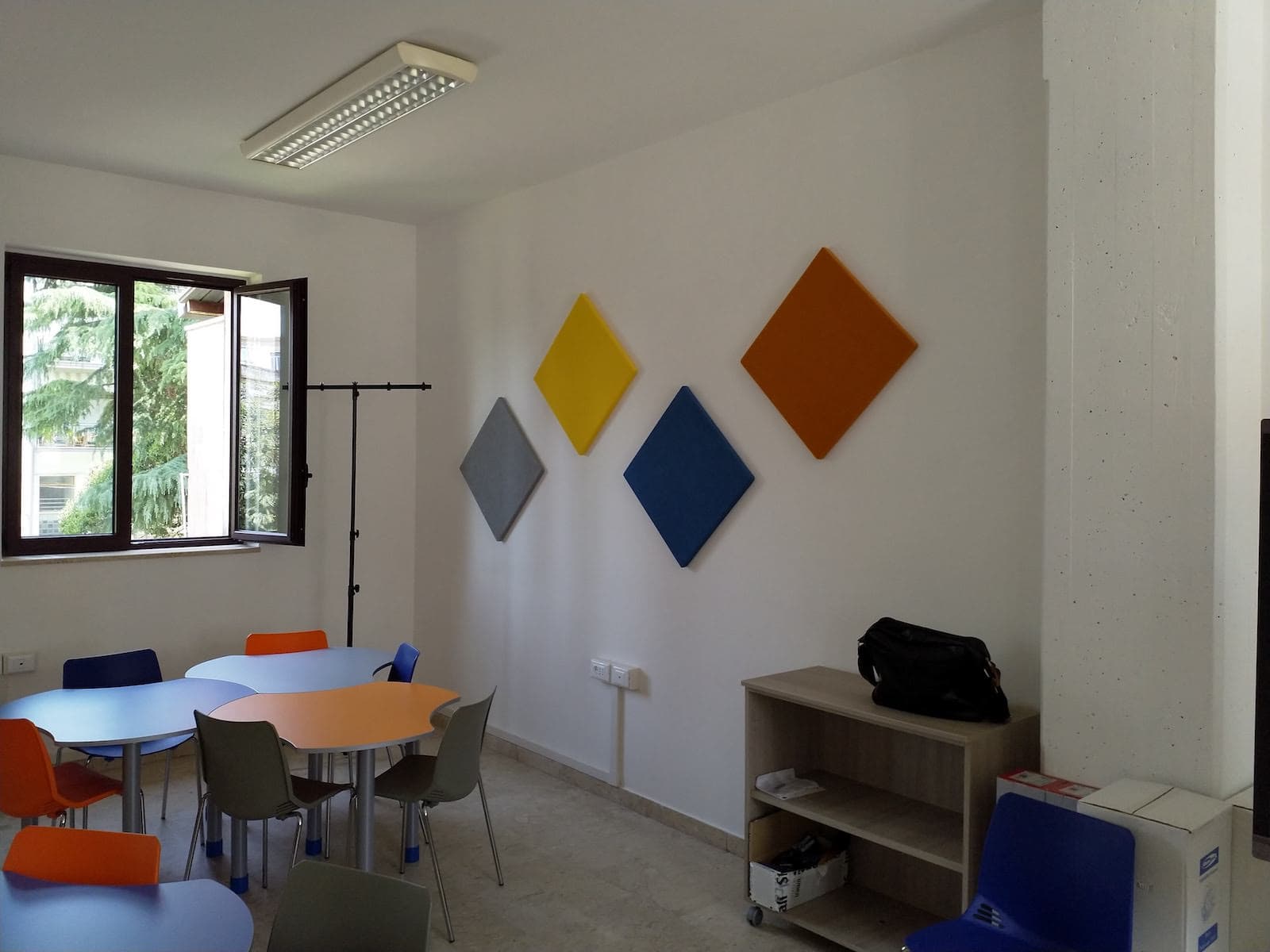 pannelli fonoassorbenti aula scolastica autex