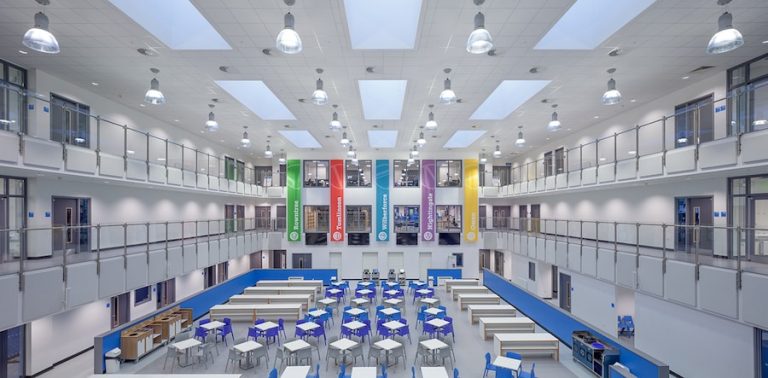 trattamento acustico scuola pannelli fonoassorbenti