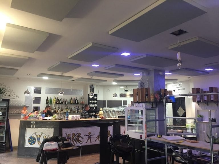 pannelli fonoassorbenti bar ristorante
