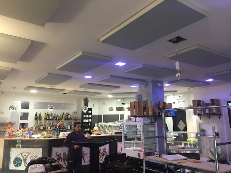 pannelli fonoassorbenti bar ristorante