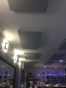 pannelli fonoassorbenti bar ristorante