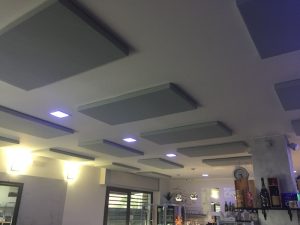 pannelli fonoassorbenti bar ristorante