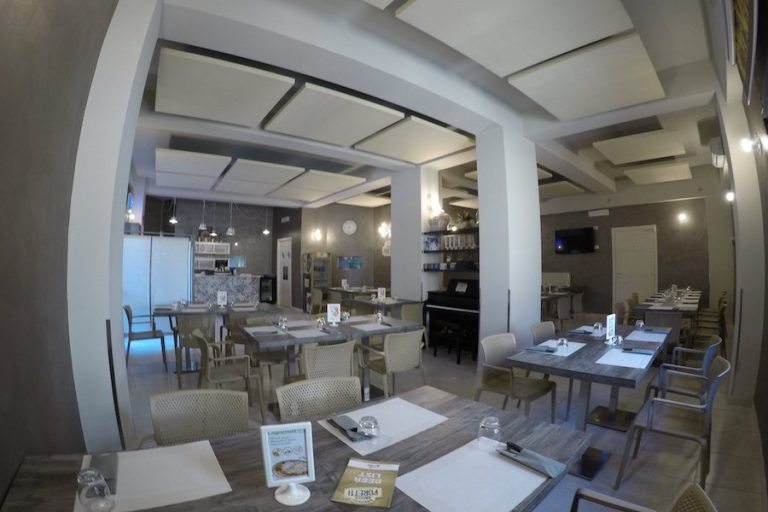 panelli fonoassorbenti bar tavola calda – riduzione rumore 3-min pannelli fonoassorbenti bar caffe pasticceria