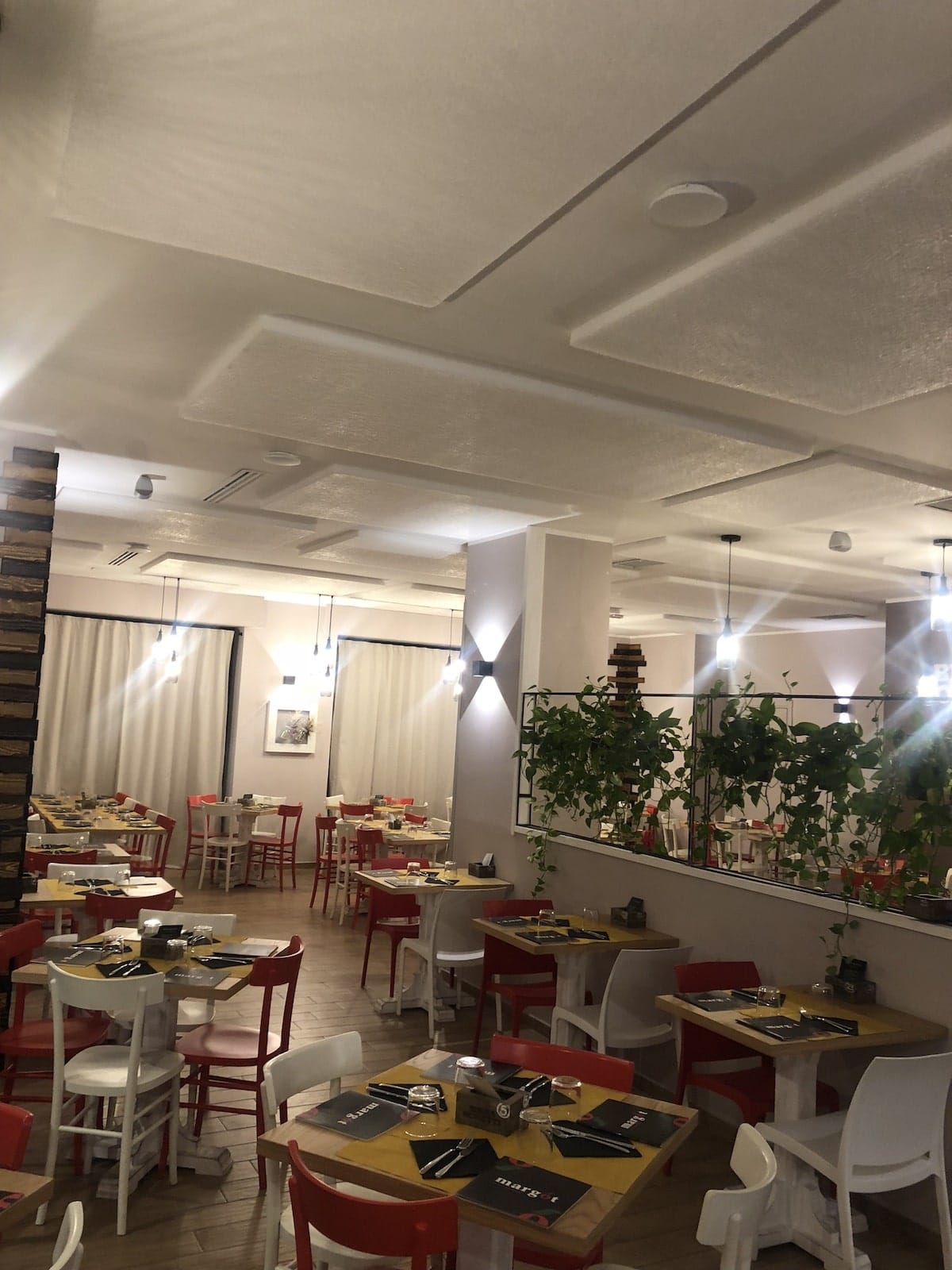Stratocell Whisper FR ristorante lecce