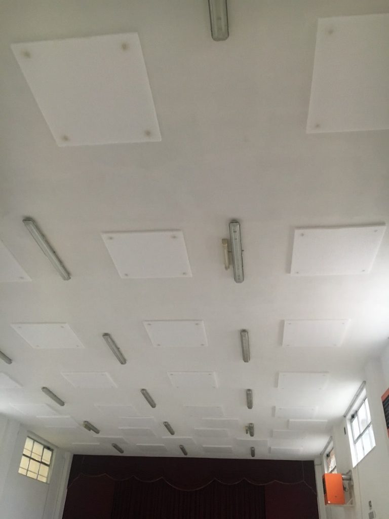 pannelli fonoassorbenti scuola palestra