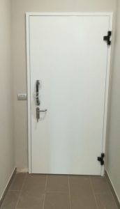 Porta fonoisolante Abbattimento acustico 50-55dB
