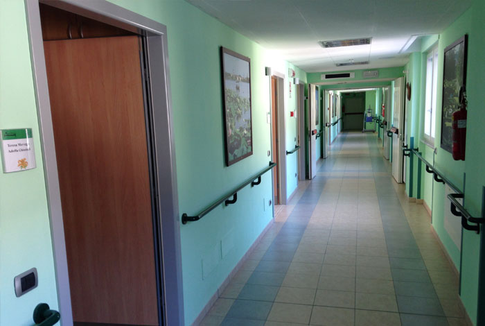 Porta acustica fonoisolante per uso sanitario