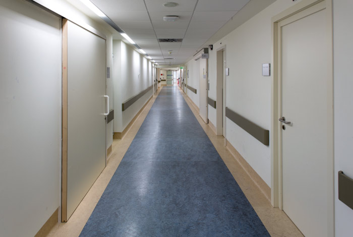 Porta acustica fonoisolante per uso sanitario