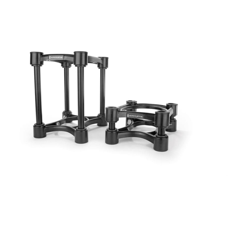 Supporti_disaccoppianti_Isoacoustics_ISO-155_15900051_b Due supporti IsoAcoustics neri affiancati, montati uno in configurazione alta e uno in configurazione bassa