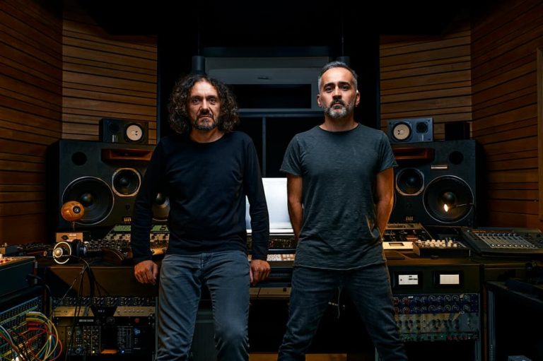 flat scenario studio con trattamento acustico 4