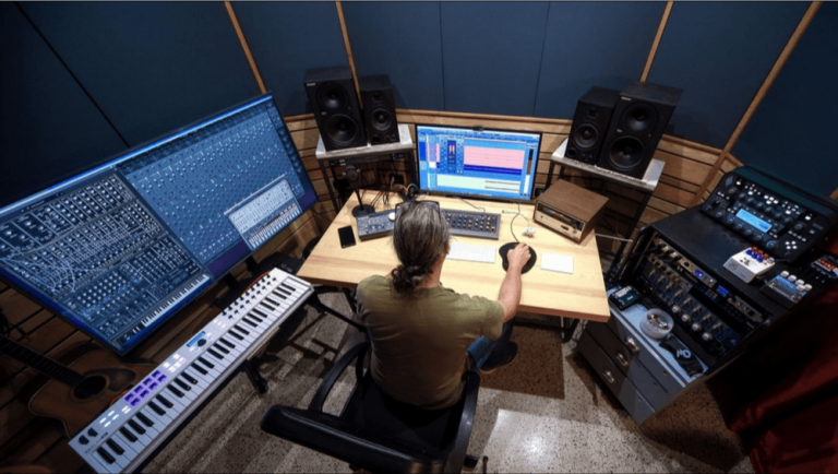 Trattamento acustico control room Studio Caino