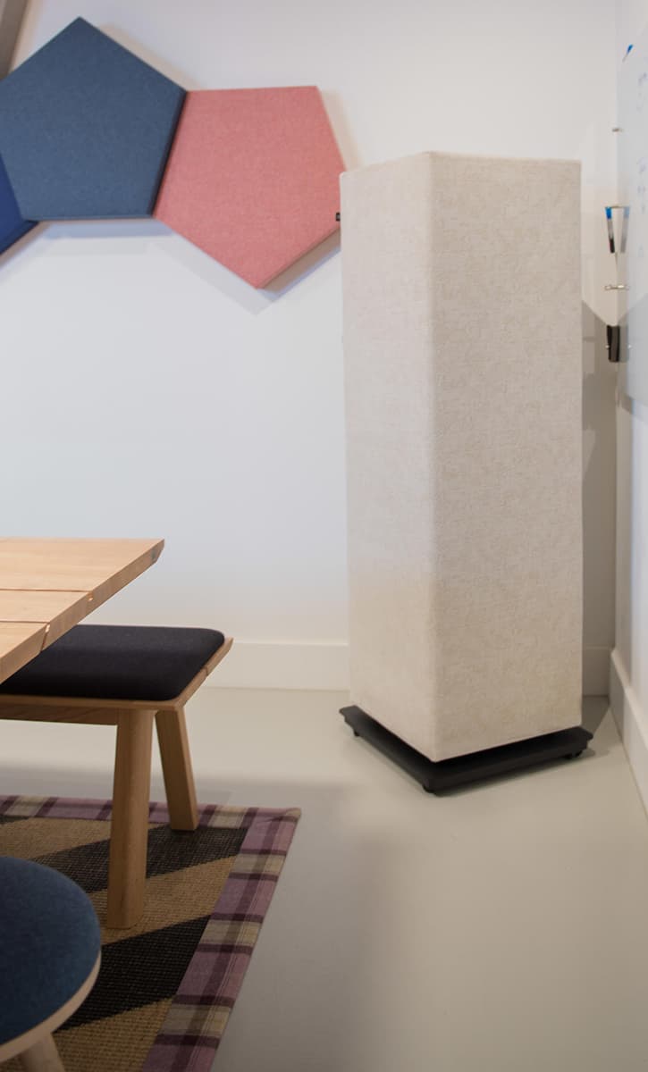 Struttura fonoassorbente Buzzi Totem Wedge applicazione - immagine 4
