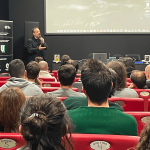 Luigi Sansò durante un workshop per i suoi studenti