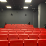 Sala Cinema con sistema Atmos AS29 Studio MOnitors