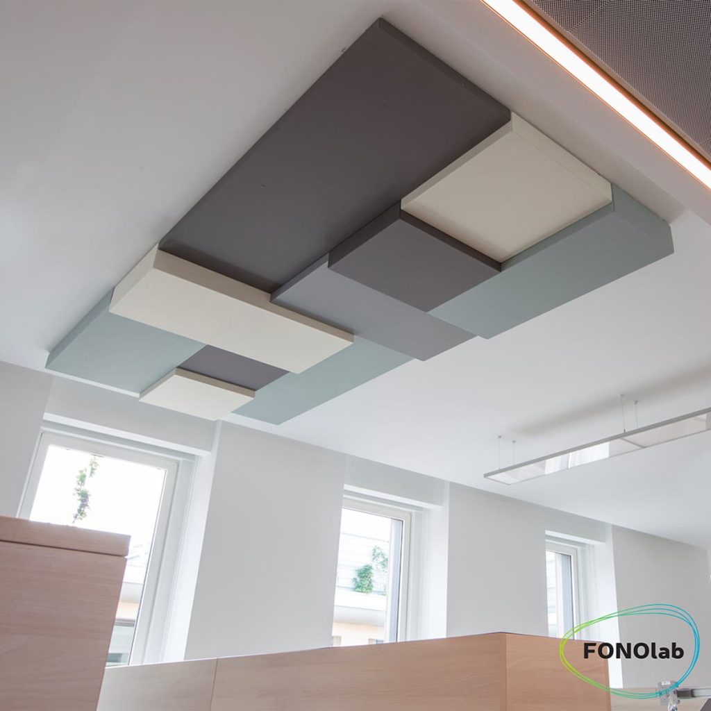 annelli_fonoassorbenti_Artigianali_Fonoquadro_PUZZLE_ceiling Pannelli fonoassorbente Fonoquadro. Pannelli artigianali in fibra di poliestere con telaio in metallo e rivestiti in stoffa. Disponibili in diverse misure e forme. Certificati per la reazione al fuoco e criteri CAM.