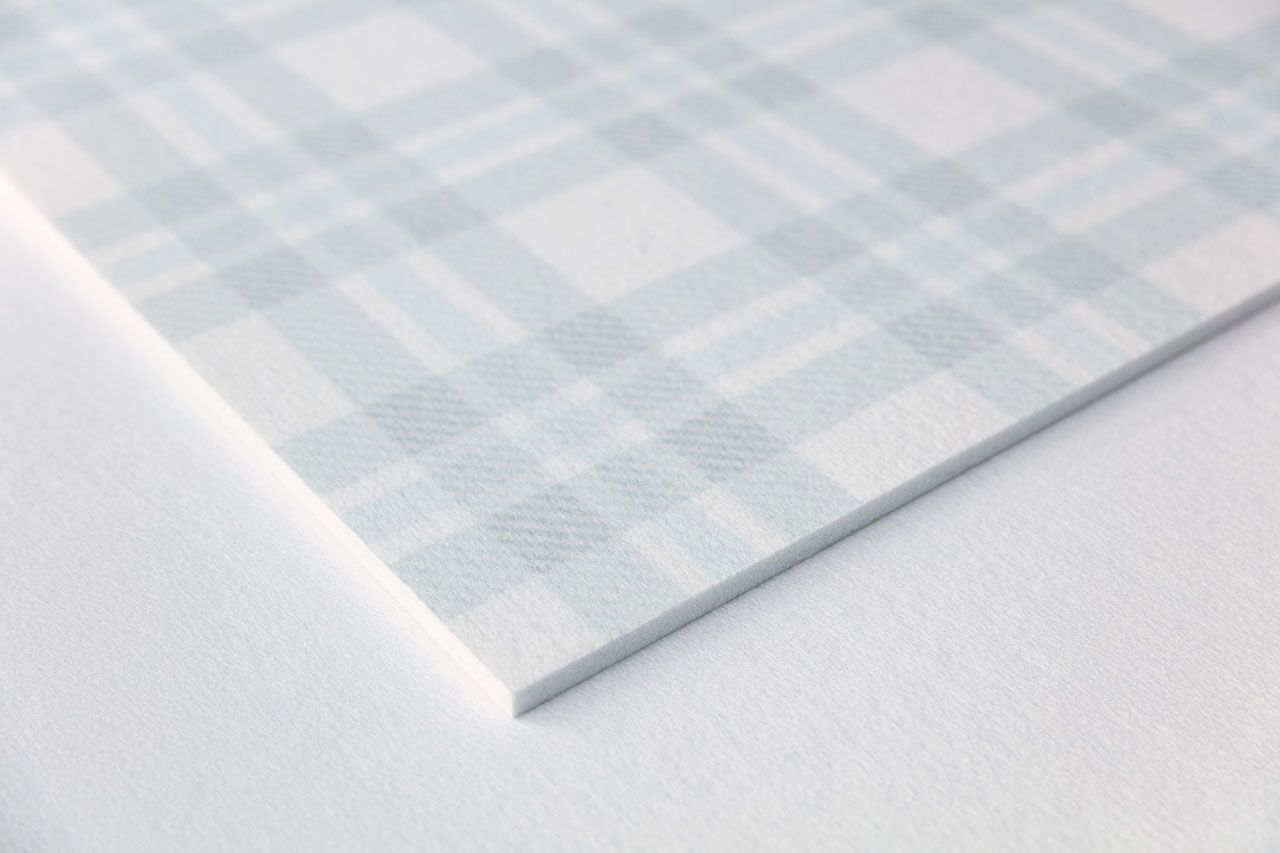 pannello fonoassorbente Blueish Plain DeFelt per soffitto - applicazione progetto 4