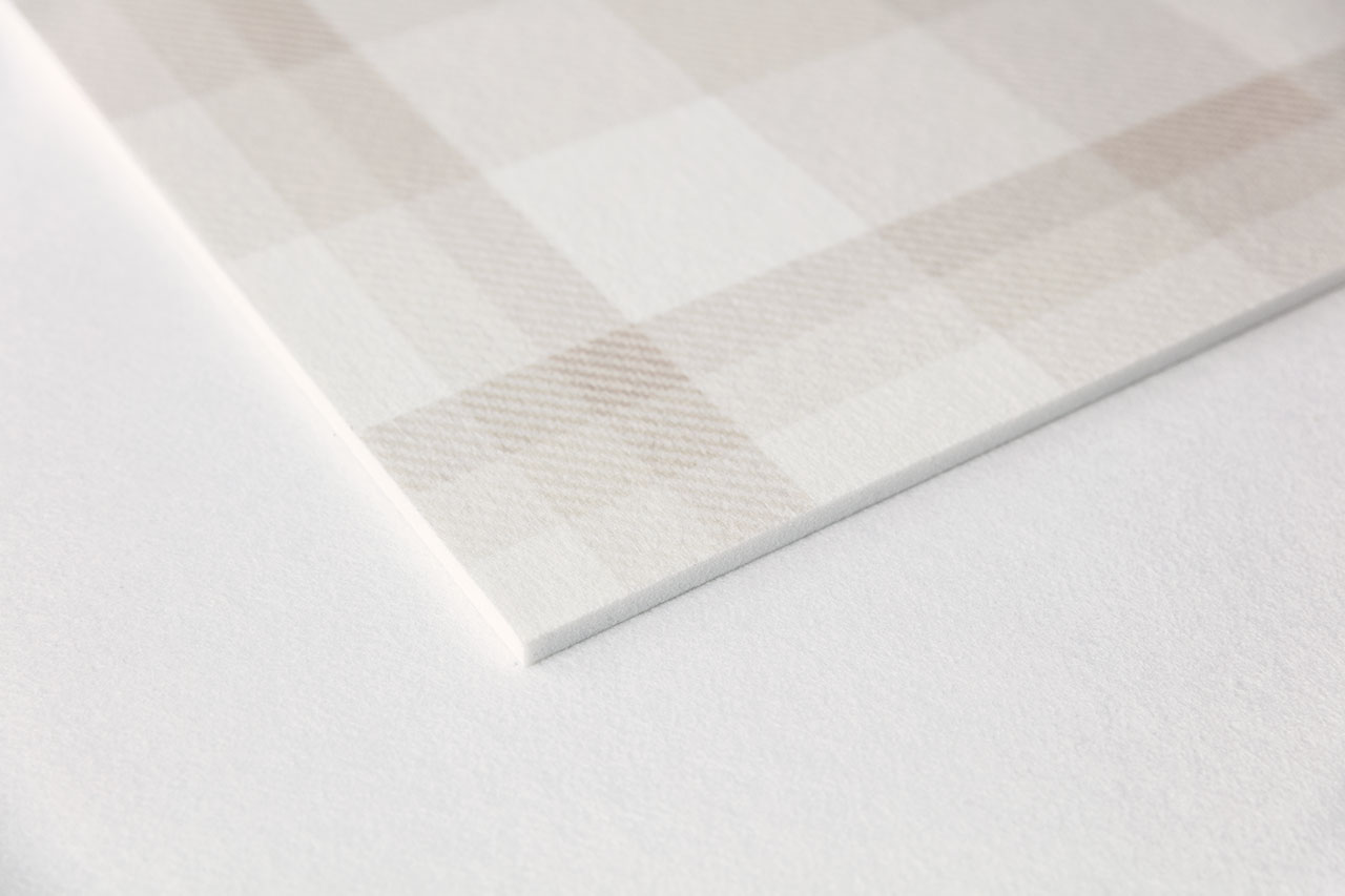 pannello fonoassorbente Honey Plain DeFelt per soffitto - applicazione progetto 4