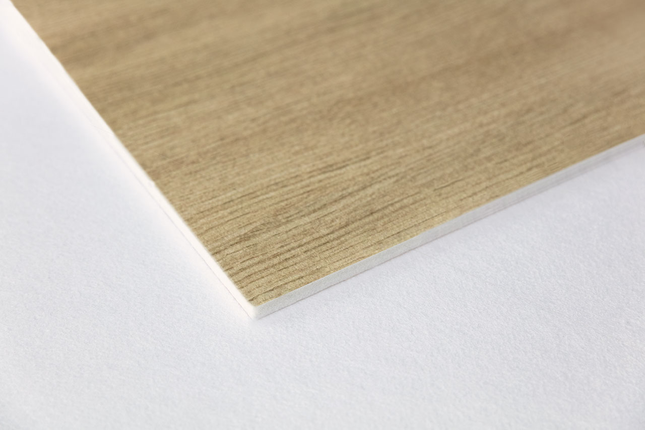pannello fonoassorbente Wood Light DeFelt per soffitto - applicazione progetto 1