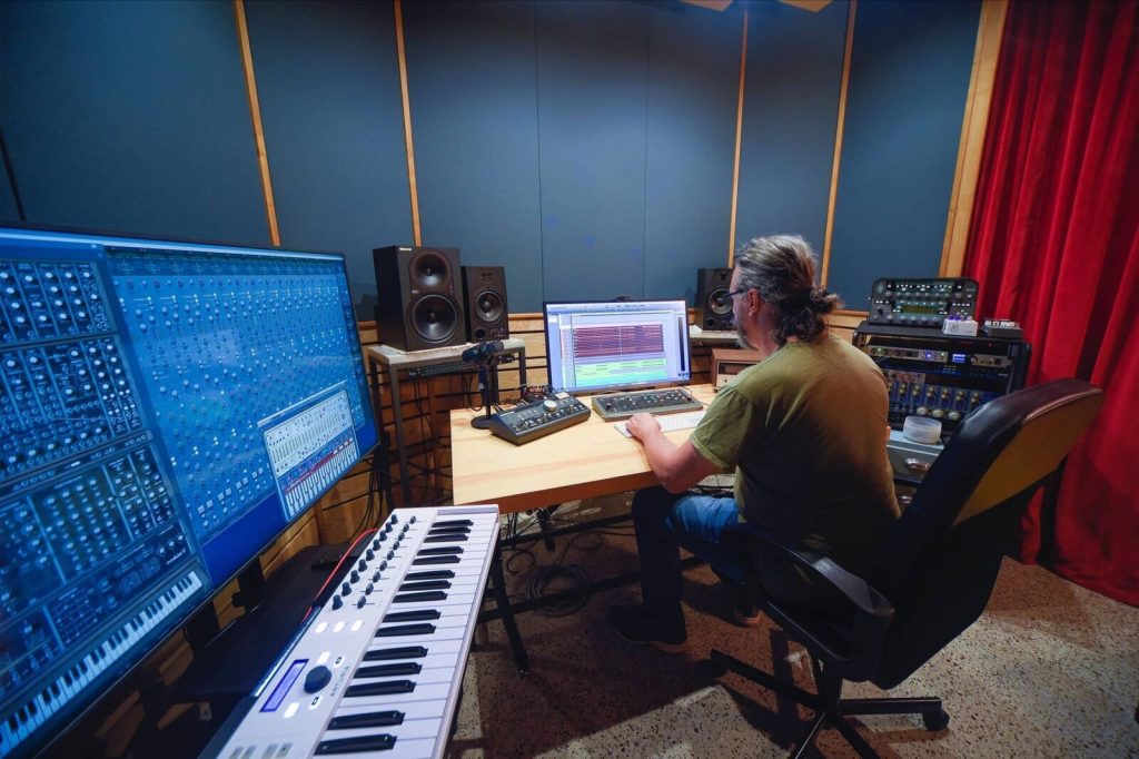 Studio Caino a Viareggio con trattamento acustico realizzato dopo consulenza