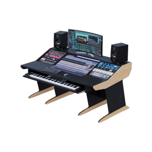 Mixer Midas F32 alloggiato nel piano nero, poche unità outboard nei fianchi e tastiera nel vassoio estraibile
